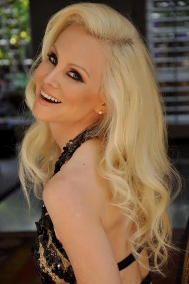 376955_10151912839575241_644626825_n