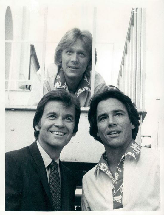 Hatch with Dick Clark (left) and Bruce Davison as Dean Torrence in "Dead Man's Curve" (1978). Photo Credit: Jan & Dean / Jan Berry & Dean Torrence https://www.facebook.com/JanBerryDeanTorrence